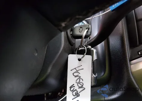 2017 Chevrolet Silverado 1500 2Lt from USA, damaged, VIN 3GCUKREC3HG454320